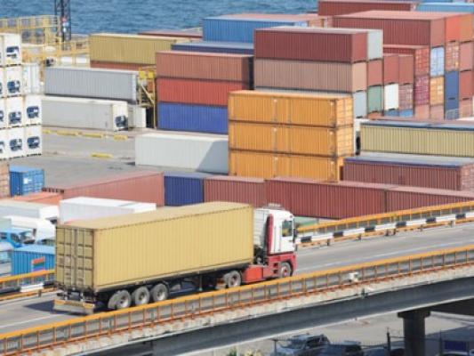 Panait: am reuşit să canalizăm prin Portul Constanţa exportul de minereuri către China